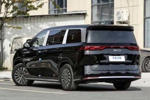 BYD, BYD Luncurkan MPV Hybrid M9 dengan Jarak Tempuh 1.163 Km