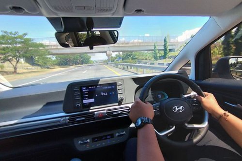 Mudik Jauh Pakai Mobil, Posisi Duduk Pengemudi Harus Tepat