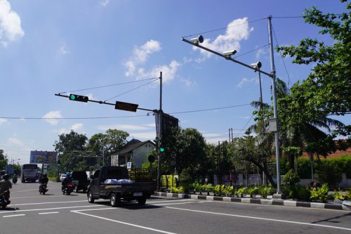 Mengurangi Kemacetan di Jakarta dengan Sistem Lalu Lintas Pintar