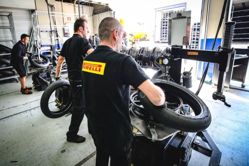 MotoGP, Berapa Harga Ban MotoGP