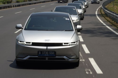 Mobil Listrik Hyundai Habis Baterai: Tanda & Solusi Darurat