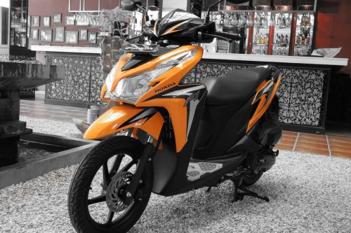 Honda, 13 Tahun Honda Vario 125: Mesin Konsisten, Harga Makin Mahal