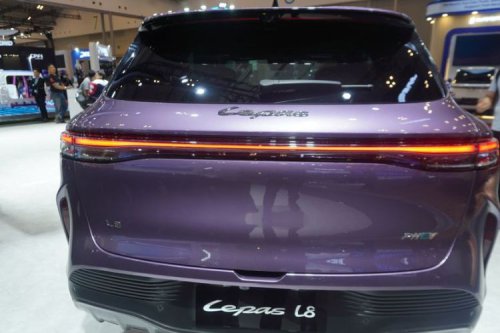 Lepas L8 dan Chery Tiggo 8 CSH: Siapa yang Lebih Unggul?