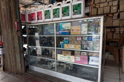 Pasar Mobil Kemayoran dan Ancaman Sparepart Palsu Online