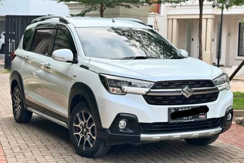 Perbandingan LSUV Bekas Suzuki XL7 dan Honda BR-V 2022: Pilih Mana?
