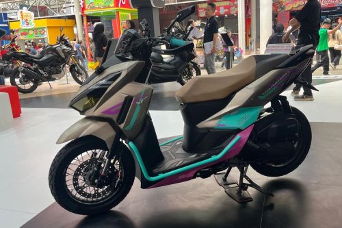 Modifikasi Vario 125 Street Bergaya Cyberpunk, Siap Diajak Petualang