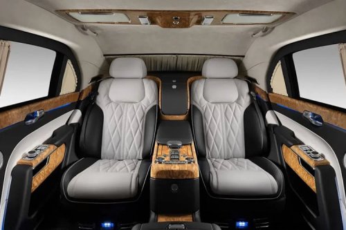 Mengenal Aurus Senat L700, Limusin yang Dipakai Vladimir Putin