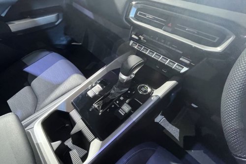 Perbandingan Mitsubishi Destinator dan Chery Tiggo 8 CSH