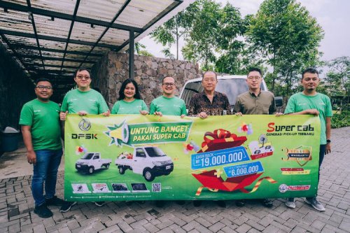 DFSK Perkenalkan Super Cab ke Pelaku Usaha di Bandung
