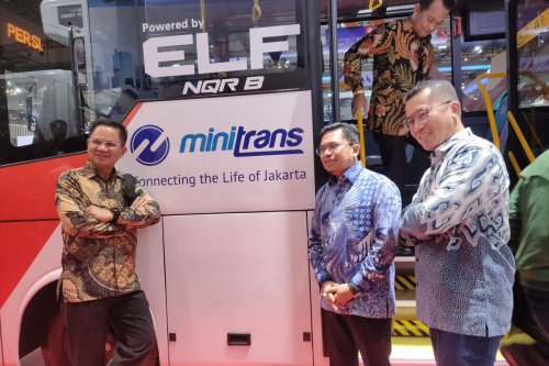 Isuzu, Isuzu Elf, Isuzu ELF NQR B Jadi Armada Minitrans Transjakarta