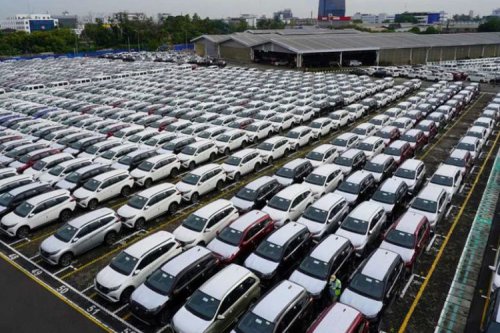 Daihatsu Dominasi Segmen Mobil di Bawah Rp 300 Juta