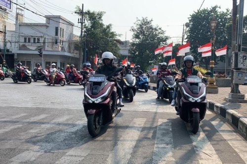 Bikers Honda PCX Ajak Anak Mengenal Jejak Perjuangan