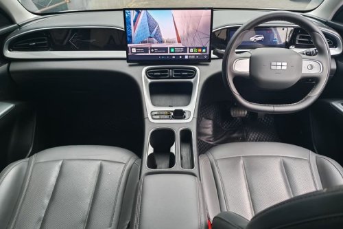 Interior Geely EX2 Pro: Minimalis, Layar Besar Jadi Pusat Perhatian