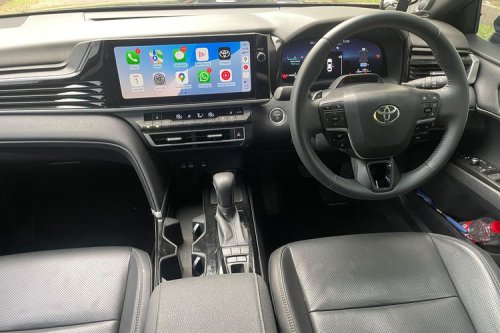 Penguatan Identitas Baru Toyota Camry Facelift