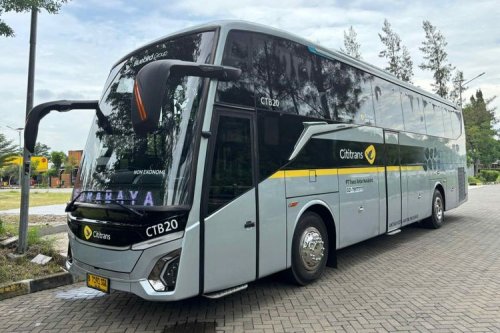 Adu Mewah Bus Jakarta-Solo: Cititrans Busline vs PO Raya