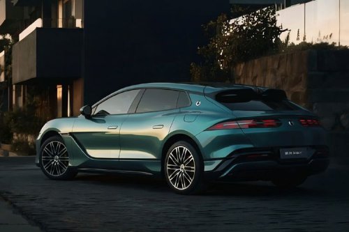 BYD | BYD Denza Z9 GT: Mobil Listrik Jarak Tempuh Terpanjang Dunia 1.036 Km