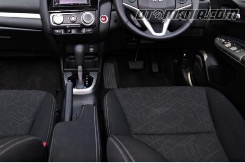 Agar Awet dan Bersih, Ini Cara Merawat Jok Bahan Fabric