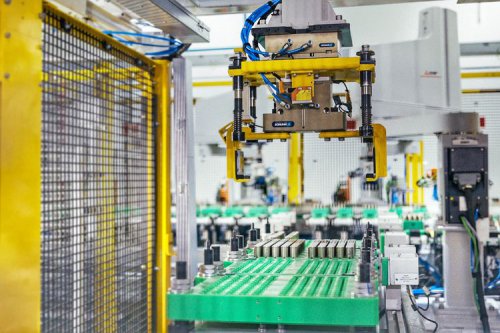 Investasi 6 Miliar Dolar untuk Industri Baterai di Indonesia