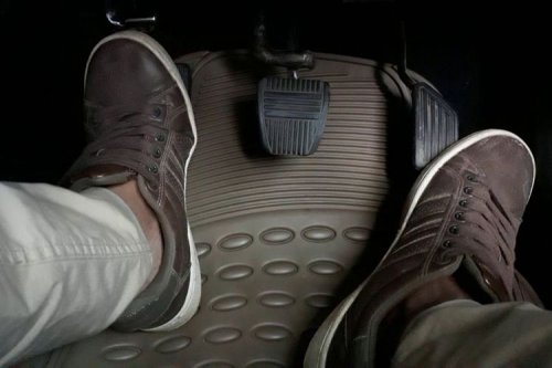 5 Dosa Pengemudi yang Bisa Bikin Mobil Cepat Rusak