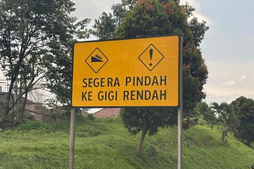 Cara Aman Masuk Jalur Penyelamat Saat Mengalami Rem Blong di Jalan Tol