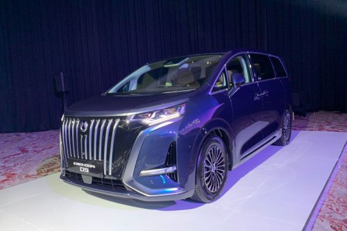 Perbandingan MPV Listrik: XPeng X9 vs Denza D9