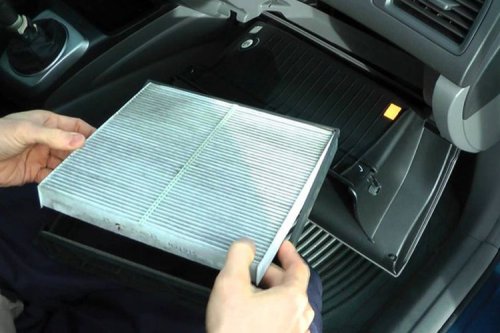 Risiko Abaikan Filter AC Mobil saat Cuaca Panas