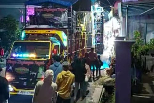 Truk Sound Horeg: Hiburan yang Menyimpan Ancaman di Jalan