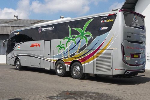 Bus Tronton: Solusi Ekonomis untuk Layanan Premium