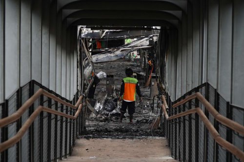 Volatilitas Ekonomi dan Otomotif: Efek Dari Gelombang Demonstrasi