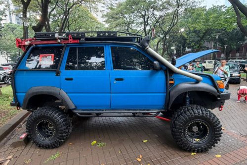 Kijang Krista Disulap Jadi Monster Off-road, Biayanya Setara Harga Zenix Hybrid