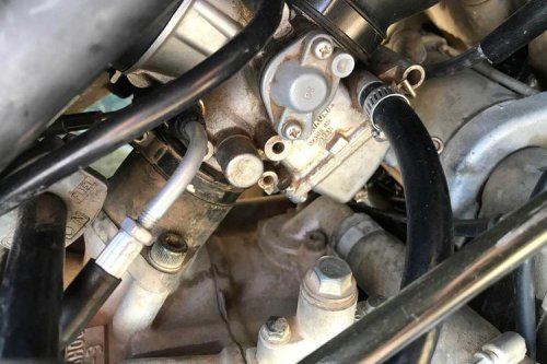 Cara Mudah Merawat Motor Karbu untuk Pemula