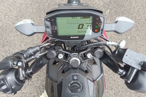 Rasa Berkendara Suzuki Satria Pro, Obat Bosan Naik Motor Matik