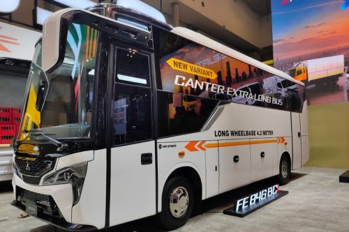 Mitsubishi, Mitsubishi Canter Extra Long Bus Meluncur, Harga Rp 469,3 Juta