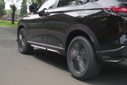 Mudik Pakai Mobil Hybrid, Jangan Asal Pilih Ban