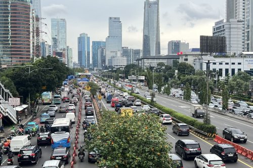 Info Kemacetan Lalu Lintas Jelang Waktu Buka Puasa Hari Ini