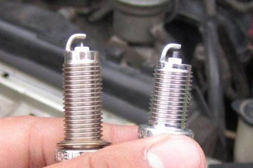 Apa Benar Pakai Busi Iridium Bikin Irit Bahan Bakar Kendaraan?