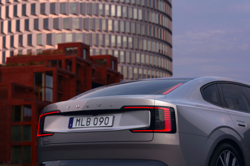 Volvo, Sedan Listrik Volvo ES90 Segera Meluncur di Tanah Air