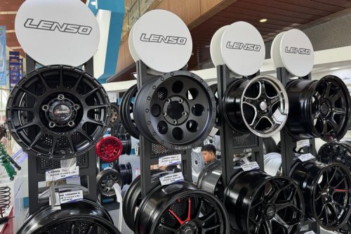 Pameran GIIAS 2025: Lenso Hadirkan Pelek Inovatif buat Modifikasi