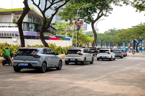 Sensasi Menyetir Mobil Listrik BAIC T1 dari Tangerang ke Bandung