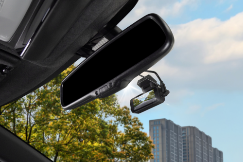 Pentingnya Dashcam Mobil, Bisa Jadi Bukti Saat Terlibat Kecelakaan