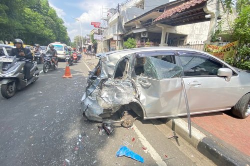 Tak Sengaja Tabrak Mobil Orang, Asuransi TPL Bisa Bayar Ganti Rugi