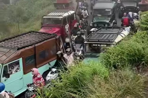 Benarkah Motor Matik Rentan Rem Blong di Jalur Ekstrem?