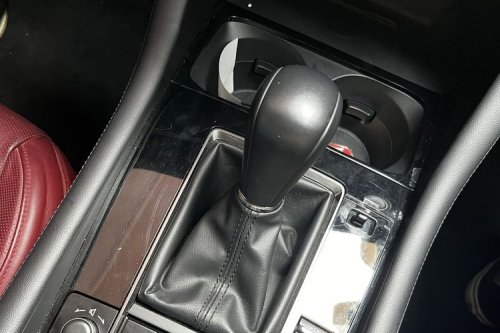 Mazda, Mazda 3 Hatchback, Impresi Berkendara Sporty di Mazda 3 Hatchback