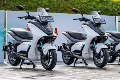 Jalan Lapangan Banteng, Insentif Motor Listrik