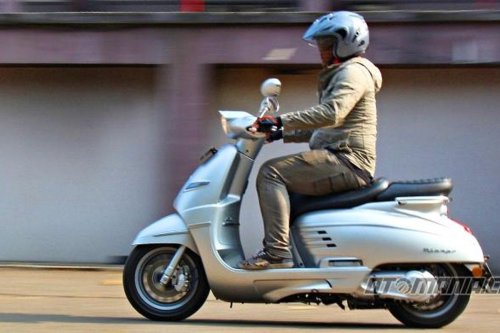 Terlena di Jalan Lurus dan Mulus, Bahaya Bisa Datang Tanpa Peringatan