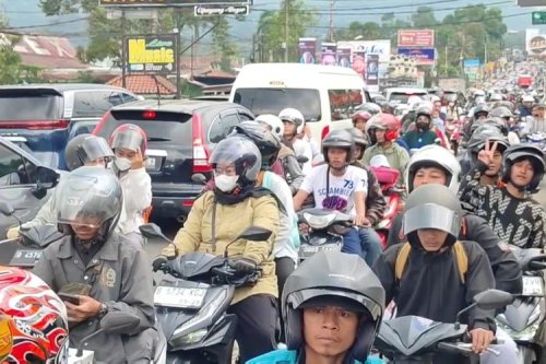 Ganjil Genap di Jalur Wisata Puncak Ditiadakan hingga 2 Januari