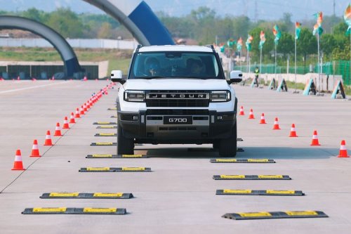 Jetour, Impresi Awal Jetour G700: Gagah di Luar, Mewah di Dalam