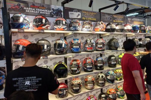 Ragam Diskon Helm dan Apparel Berkendara di IMOS 2025
