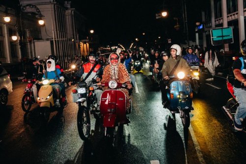 Rayakan Halloween Bareng Komunitas Motor