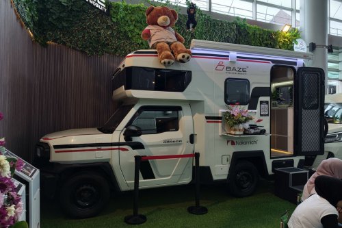 Toyota, Modifikasi Toyota Hilux Rangga Motorhome dari Baze